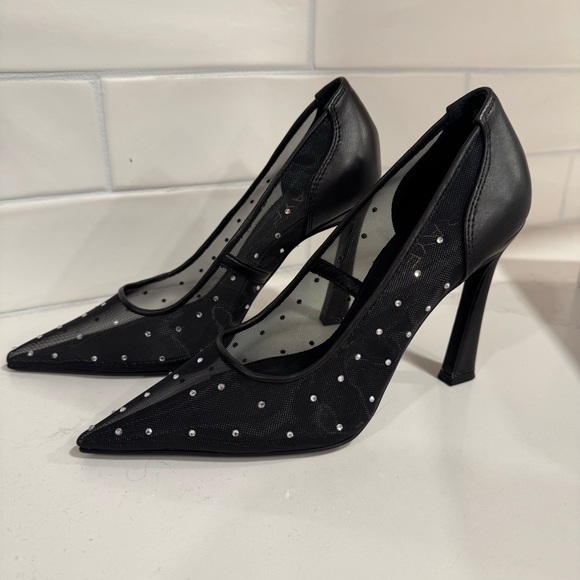 NEW - RAYE Hera Pump in Black Mesh - Size 5 - Picture 10 of 14